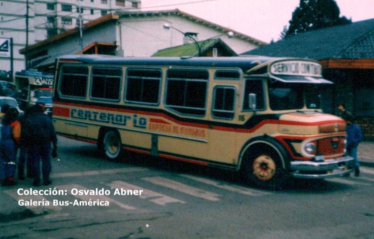 Mercedes-Benz LO 1114 - El Diseño - Centenario
Servicio contratado - Interno 16

Archivo: Osvaldo Abner
Gestión: Pablo Olguín
Palabras clave: Gamba / 1114