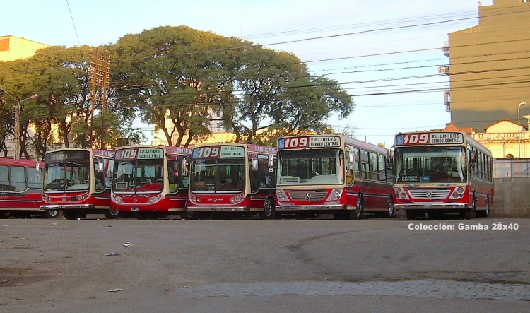 Mercedes-Benz OH 1618 L - Ugarte - Nueve De julio
Línea 109
Vista de la cabecera de Liniers
(Datos de derecha a izquierda)

Colección: Gamba 28x40
Palabras clave: Gamba / 109