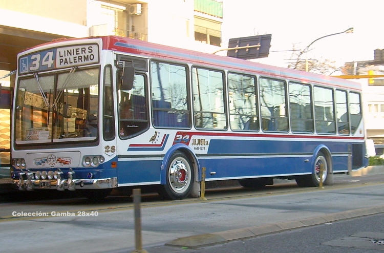 T.A.T.S.A. - Puma D 12 - Juan B Justo
IFK 810
Línea 34 - Interno 28
Único de su especie en la línea, donde el resto son Mercedes-Benz

Colección: Gamba 28x40

http://galeria.bus-america.com/displayimage.php?pid=14305
http://galeria.bus-america.com/displayimage.php?pid=37683
http://galeria.bus-america.com/displayimage.php?pid=40058
http://galeria.bus-america.com/displayimage.php?pid=41612
Palabras clave: Gamba / 34