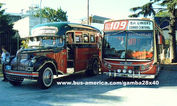Chevrolet 1946 - F.A.C.A - Nueve De Julio
B 902706 - WKJ 805 (1) - FNO 065 (2)
Linea 109 100% única y Argentina
Colección Gamba 28x40
(Datos de izquierda a derecha)

http://galeria.bus-america.com/displayimage.php?pid=27136
http://galeria.bus-america.com/displayimage.php?pid=31290
http://galeria.bus-america.com/displayimage.php?pid=40833
Palabras clave: Gamba / 109