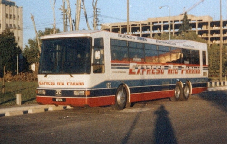 A y L Decaroli SL 751/2 - San Antonio Augusto - Expreso Río Paraná
Exp. Río Paraná, Interno 105

Fotografía: Osvaldo Abner
Gestión: Pablo Olguín
Palabras clave: Gamba / ERP