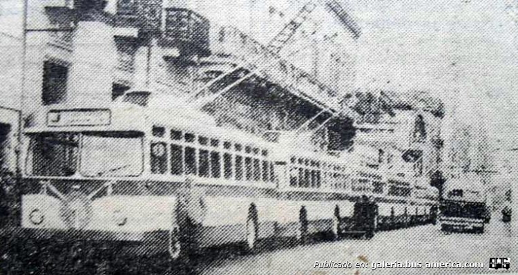 ALFA-Romeo-CGE - FIAT (en Argentina) - E.T.R.
Línea J
Imagen de la presentación de esta línea

Fotografía: Autor y publicación desconocida
Gentileza: A A Deluca
Palabras clave: Gamba / Rosario