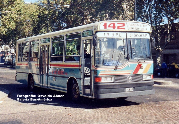 Mercedes-Benz OHL 1320 - Ugarte - General Las Heras
AEY 561
Línea 142 - Interno 16
Hermoso ejemplar de Ugarte, se lo ve en óptimas condiciones,
al momento de la foto no llegaba al año de uso

Fotografía: Osvaldo Abner
Gestión: Pablo Olguín

Palabras clave: Gamba / Rosario