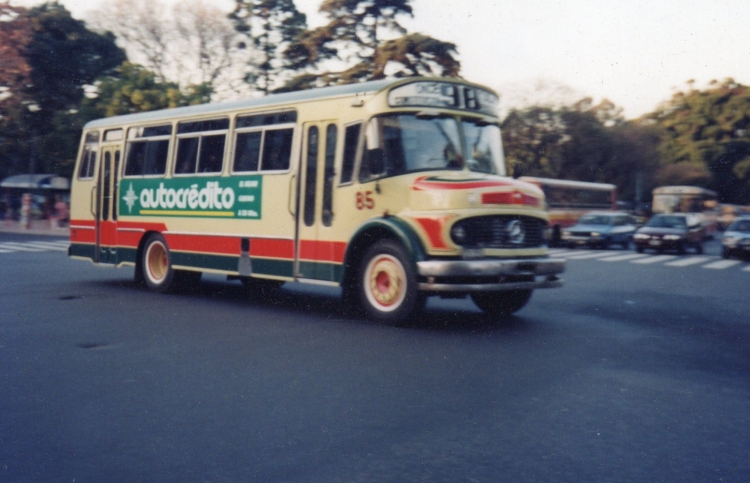 Mercedes-Benz LO 1114 - San Miguel - Expreso Quilmes
Línea 98 - Interno 85

Fotografía: Alejandro Scartaccini
Archivo: Osvaldo Abner
Gestión: Pablo Olguín
Palabras clave: Gamba / 98