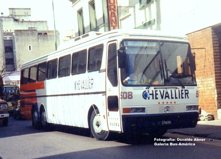 Mercedes-Benz O-371 - Mercedes-Benz - Chevallier
C 1756704
Interno 508
Raro esquema de colores de la Chevallier original

Fotografía: Osvaldo Abner
Gestión: Pablo Olguín
Palabras clave: Gamba / Larga