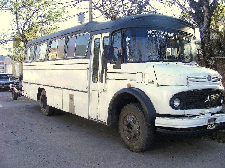 Mercedes-Benz LO 1114 - ¿Futura? ¿Luna? - Particular
W 020851 - XEW 981

Fotografía extraída de www.mercadolibre.com
Palabras clave: Gamba / 1114