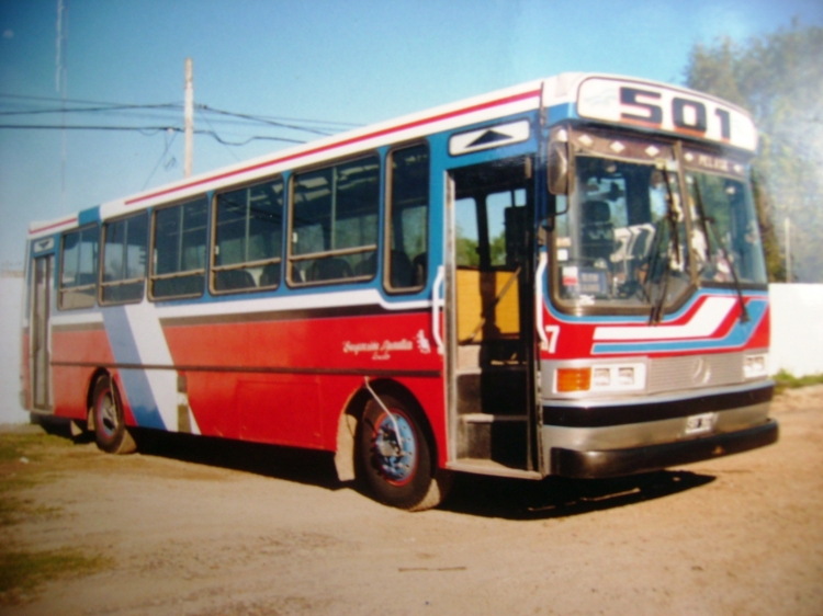Mercedes-Benz OH 1316 - BUS - Empresa 501 S.A.
Línea 501 - Interno 7
Hermoso Bus de la 501, luego pasaría a la 514 como coche 44.
