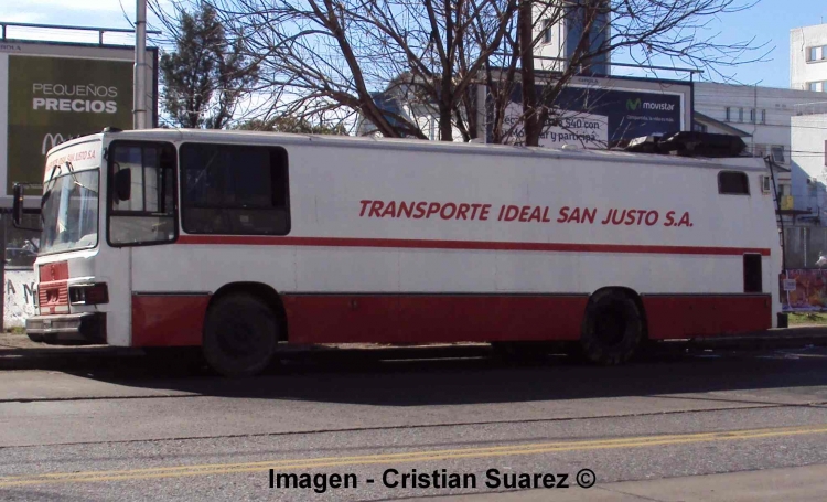 El Detalle - El Detalle OA101 - Oficina Movil TISJ
C.1487358 - WVY 152
Imagen - Cristian Suarez ©
http://www.busarg.com.ar/all_frm.htm
Palabras clave: Cristian Suarez Cristian_EDO El Detalle OA101 Ideal San Justo