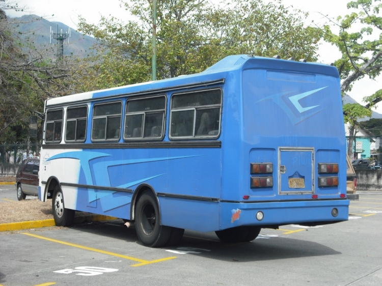 Encava E-510 - C.U. Caracas - Los Teques A.C. 142
AC6632
Parado en el Parque Del Éste, operando un Servicio Especial (Venezuela)
Palabras clave: Encava Isuzu