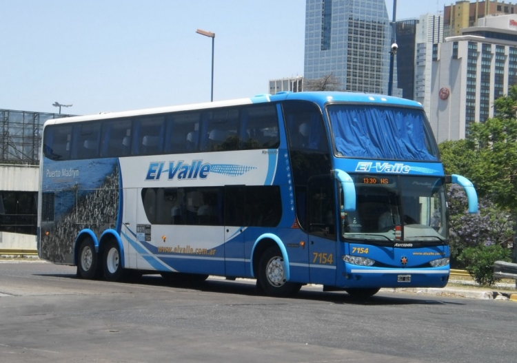 Mercedes-Benz O-500RSD - Marcopolo Paradiso G6 1800DD (en Argentina) - El Valle 7154
KGT-019
Llegando para embarcar con destino a San Martín de Los Andes. Tomada solo días antes del trágico accidente donde falleció Roberto Trappa, uno de los fundadores del Grupo Vía.
Palabras clave: Marcopolo Paradiso G6 1800DD Mercedes-Benz