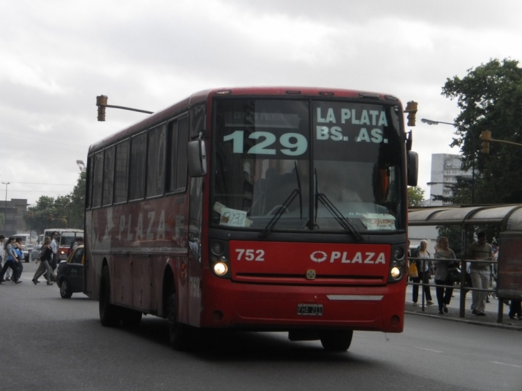 Volvo B7R - Busscar Interbuss (En Argentina) - Plaza 0752
FHA-211
Palabras clave: Busscar Volvo Plaza 129