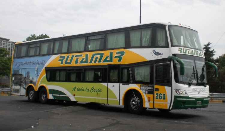 Mercedes-Benz O-500RSD - Troyano Calixto DP 2G - Rutamar SRL 0260
HML-820
Para el recuerdo, a toda la costa. Me hubiera gustado que con Rutamar hubieran hecho lo mismo que con Albus y Pehuenche: colores estilo Vía, pero los títulos originales de Rutamar (Argentina)
Palabras clave: Mercedes-Benz Troyano Vía Bariloche