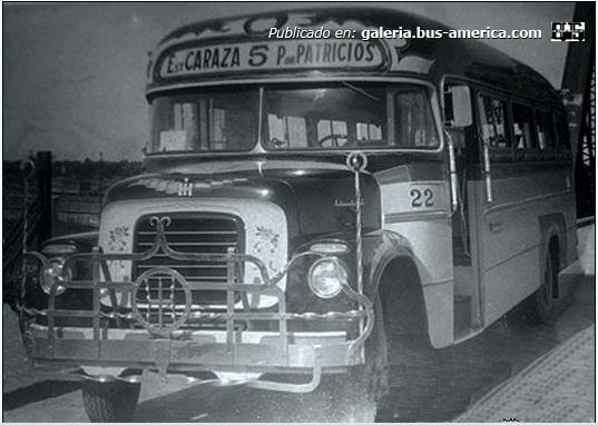 International AC 160 - El Tigre - Exp. Villa Caraza
[url=https://bus-america.com/galeria/displayimage.php?pid=47697]https://bus-america.com/galeria/displayimage.php?pid=47697[/url]
[url=https://bus-america.com/galeria/displayimage.php?pid=48299]https://bus-america.com/galeria/displayimage.php?pid=48299[/url]
[url=https://bus-america.com/galeria/displayimage.php?pid=60380]https://bus-america.com/galeria/displayimage.php?pid=60380[/url]

Línea 5 (Pdo. Lanus), interno 22

Publicación de Avellaneda

Podés conocer algo de la historia de esta carrocería en: [url=https://www.bus-america.com/ARcarrocerias/ElTigre/ElTigre.htm]El Tigre (una carrocería que no conocíamos)[/url]
