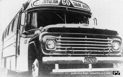 10  Lin.60 M.O.Norte Ford B 7000 C.El Detalle
