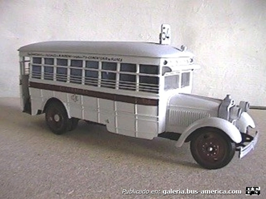 Linea 54 Empresa Colegiales White 1930 Carrocería Delpini Genius Maqueta de mi autoría
