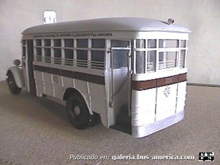 Lin. 54 Emp. Colegiales White 1930 Carrocería Delpini Genius Maqueta de mi autoria.
