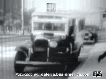 4  Lin.46 Chevrolet 1933 Foto Tv de mi autoria
