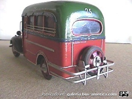 Lin. 25 Ex Lin.80 Chevrolet 1935 Carrocería El Trébol Maqueta de mi autoría
