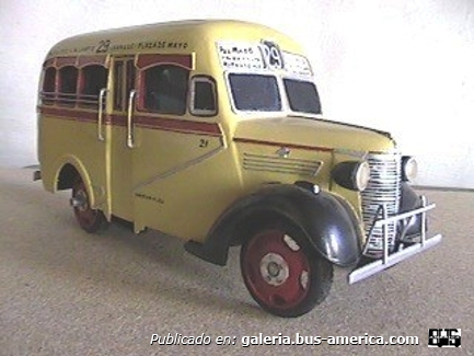 Linea 29 Ex linea 14 Chevrolet 1940 Carrocería Gnecco Maqueta de mi autoria
