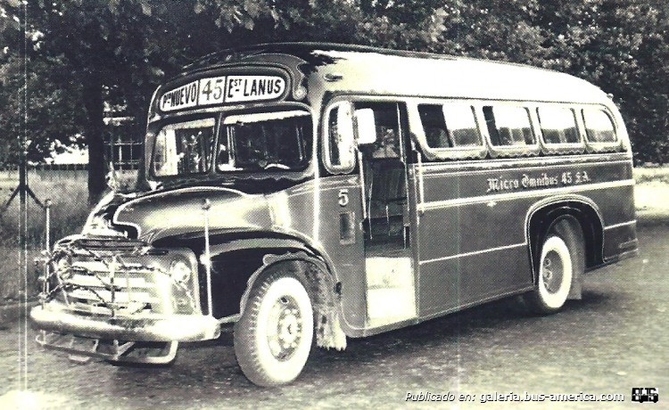  Linea 45 M. O. Linea 45 Bedford J6LZ1 Carrocería El Trébol Interno 5
