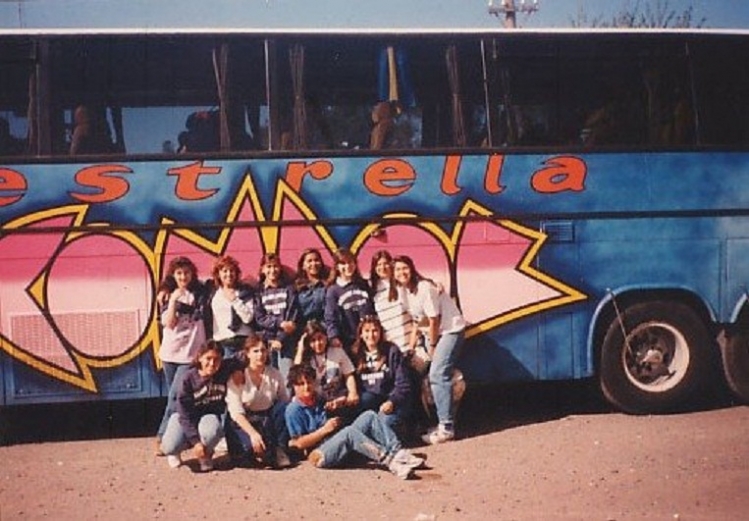 Troyano - Estrella Cóndor (Turismo)
No sabia que esta empresa de turismo tuvo ómnibus a su 
nombre hasta que vi esta foto (no tiene nada que ver con 
El Cóndor E.T.S.A. y La Estrella S.A.) 
Foto autor desconocido.
Palabras clave: Excursion Egresados Turismo