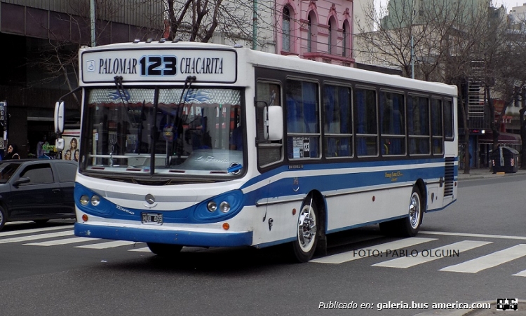 Mercedes-Benz OH 1315 L - La Favorita - Línea 123
HUQ 469

Línea 123 (Buenos Aires) - Interno 14

Fotografía: Pablo Olguín
