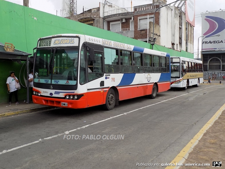 Agrale MA 15.0 - Nuovobus - Línea Sesenta
Línea 228 B - Interno 798

Fotografía: Pablo Olguín
