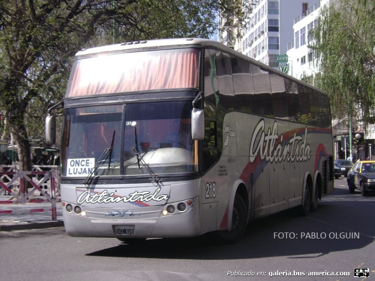 Mercedes-Benz O-400 RSD - Saldivia - Atlántida
Línea 57 - Interno 218

Fotografía: Pablo Olguín
