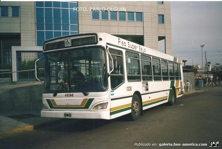 Mercedes-Benz OH 1721 L - Ugarte - Línea 76
DHJ 444
Línea 76 - Interno 1332
