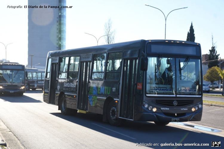 Mercedes-Benz OF 1418 - Metalpar Tronador 2010 - EMTU
NOX 792
[url=https://bus-america.com/galeria/displayimage.php?pid=56194]https://bus-america.com/galeria/displayimage.php?pid=56194[/url]

EMTU (Santa Rosa), interno 101

Fotógrafo: desconocido
Fotografía: El Diario de La Pampa .com.ar
