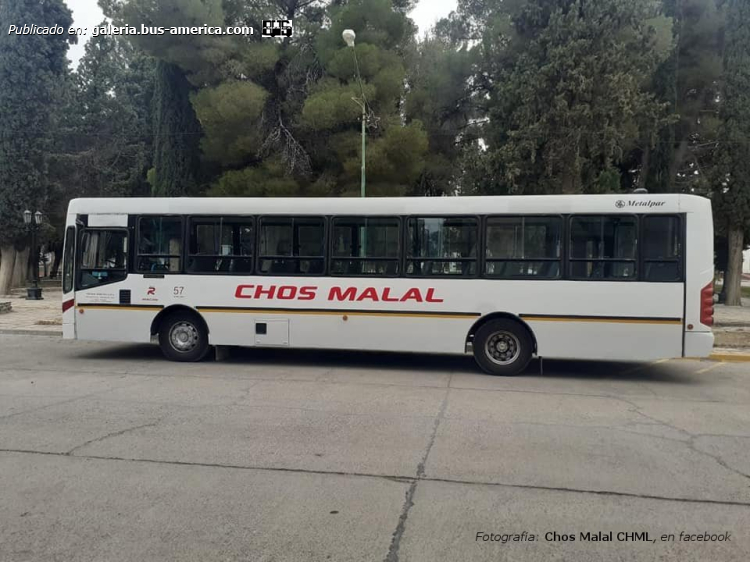 Mercedes-Benz OF 1722 - Metalpar Tronador 2010 - Rincon
Rincón (Chos Malal), interno 57

Fotografía: [url=https://www.facebook.com/photo?fbid=4203859356402237&set=pcb.4203859779735528]Chos Malal CHML, en facebook.com[/url] 
