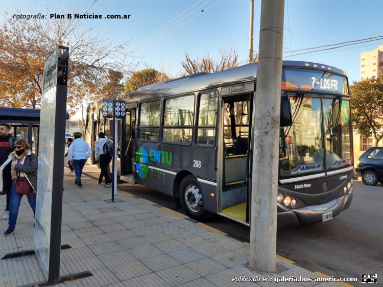 Mercedes-Benz OH 1618 L SB - Metalpar Iguazuú 2010 - EMTU
NOD 609
[url=https://bus-america.com/galeria/displayimage.php?pid=56189]https://bus-america.com/galeria/displayimage.php?pid=56189[/url]

Línea 7 (Santa Rosa), interno 208

Fotógrafo: desconocido
Fotografía: Plan B Noticias .com.ar
