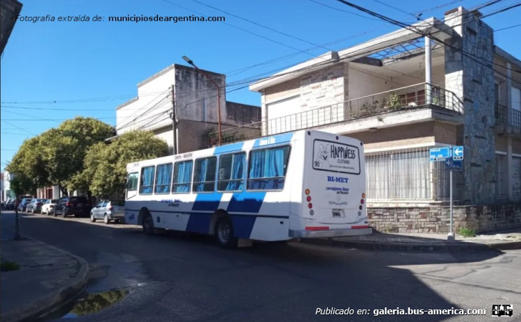 Mercedes-Benz OF 1418 - BiMet 2010 - Buses del Uruguay
Línea 4 (Concepción del Uruguay)

Fotografía extraída de: [url=https://municipiosdeargentina.com/el-municipio-de-concepcion-del-uruguay-gestiona-la-implementacion-del-boleto-estudiantil-gratuito/]Municipios de SArgentina .com[/url]

