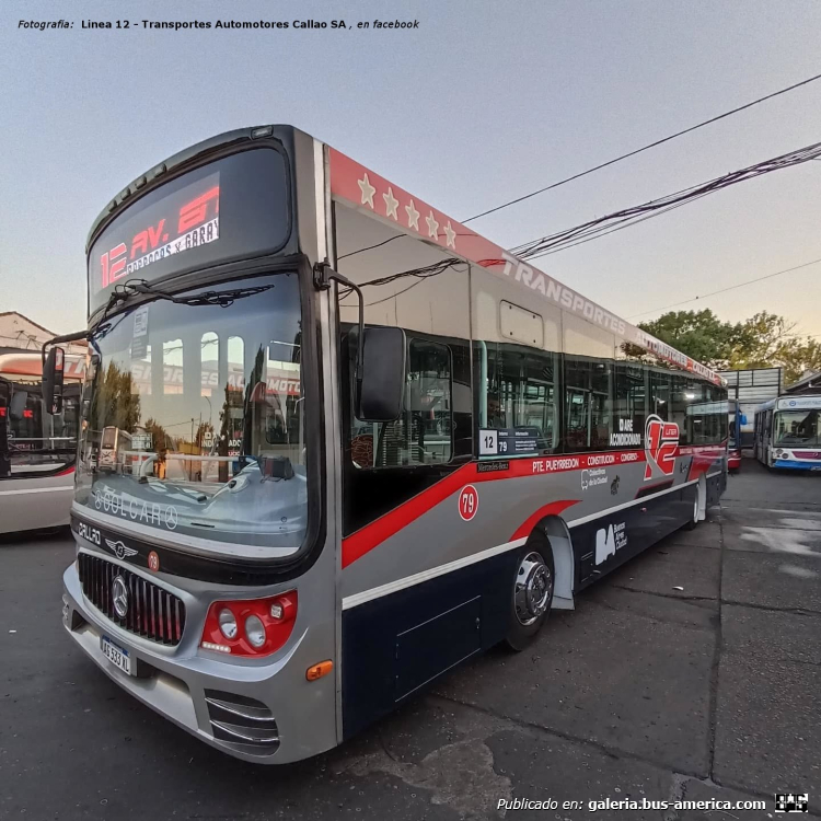 Mercedes-Benz O 500 U - La Favorita Favorito GR 97/2016 - T.A.Callao
AG 533 XL

Línea 12 (Buenos Aires), interno 79

Fotografía: [url=https://www.facebook.com/plugins/post.php?href=https%3A%2F%2Fwww.facebook.com%2FLinea12.transportes.callao%2Fposts%2Fpfbid02c9FXnTqPoWnQ7JvoRhTEN735erhLtpW7BiogRGCuMnJmTN1CNSKrnvaFMcQnLBKJl]Línea 12 - Transportes Automotores Callao SA, en facebook[/url]

"Nuestro interno 79 con los nuevos colores esperando para salir a dar su primera vuelta."
