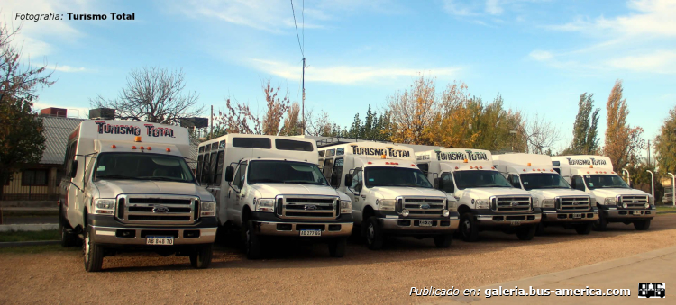 Ford F 4000 - Turismo Total
AB 848 TO [1º]
Turismo Total (Prov.Mendoza)

AD 277 QG [2º]
Turismo Total (Prov.Mendoza), interno 17

JCE 351 [3º]
[url=https://bus-america.com/galeria/displayimage.php?pid=67228]https://bus-america.com/galeria/displayimage.php?pid=67228[/url]
[url=https://bus-america.com/galeria/displayimage.php?pid=67229]https://bus-america.com/galeria/displayimage.php?pid=67229[/url]
[url=https://bus-america.com/galeria/displayimage.php?pid=67230]https://bus-america.com/galeria/displayimage.php?pid=67230[/url]
Turismo Total (Prov.Mendoza), interno 16

Turismo Total (Prov.Mendoza), interno 04 [4º]

Turismo Total (Prov.Mendoza), interno 52 [5º]


Fotógrafo: indeterminado de momento
Fotografía: [url=https://www.ttservicios.com.ar/flota.html]Turimo Total[/url]

[Datos de izquierda a derecha]
