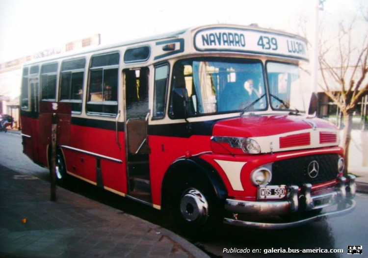 Mercedes-Benz LO 1114 - Suyai - Exp. Vicente
C.1163078 - WDS590
http://galeria.bus-america.com/displayimage.php?pos=-7417
http://galeria.bus-america.com/displayimage.php?pos=-25672
http://galeria.bus-america.com/displayimage.php?pid=34600

Fotografía y gentileza: Fernando Carnevale
Extraído de: facebook de Fernando Carnevale
