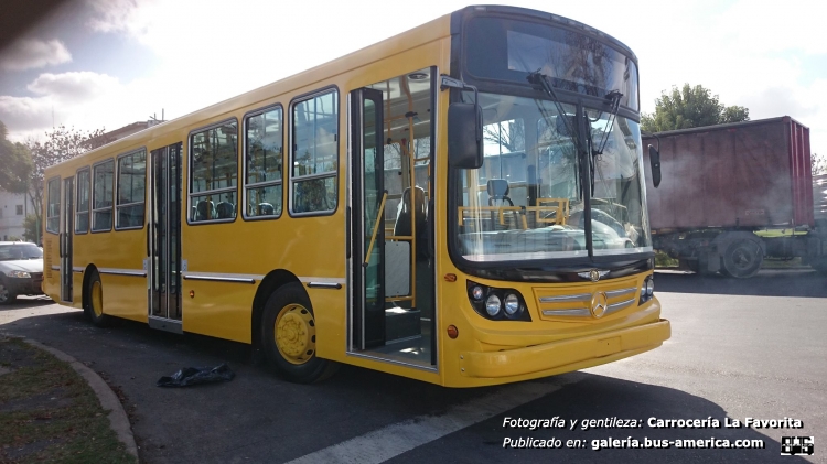 Mercedes-Benz O 500 U - La Favorita Favorito GR - Rosario Bus
Fotografía y gentileza: Carrocería La Favorita
Extraídas de facebook.com
