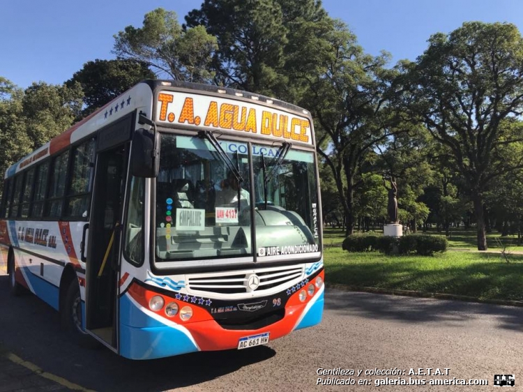 Mercedes-Benz OF 1621 - Metalpar Tronador 2010 - T.A.Agua Dulce
AC 661 HW

Agua Dulce (Prov. Tucumán), interno 98

Fotografo: desconocido
Gentileza y colección: A.E.T.A.T.
Extraído de: A.E.T.A.T , en facebook.com



Archivo originalmente posteado en junio de 2018
