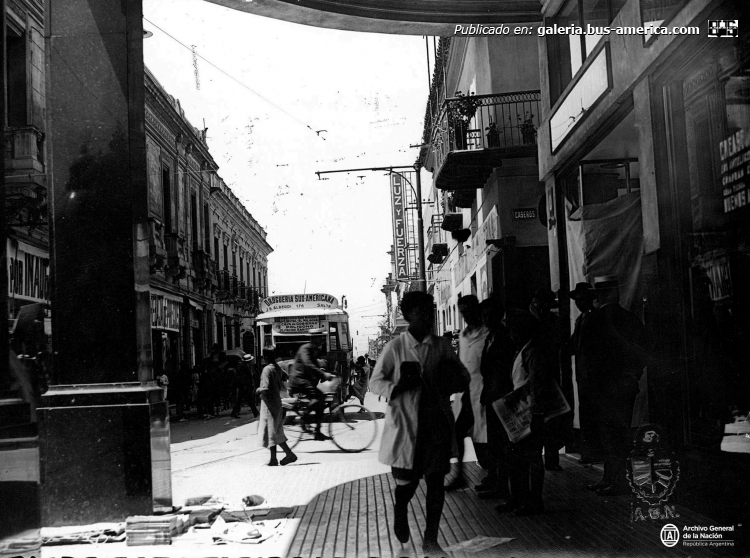 Salta, 1935
Fotógrafo: desconocido
Archivo General de la Nación (Argentina)




Archivo originalmente posteado en junio de 2018
