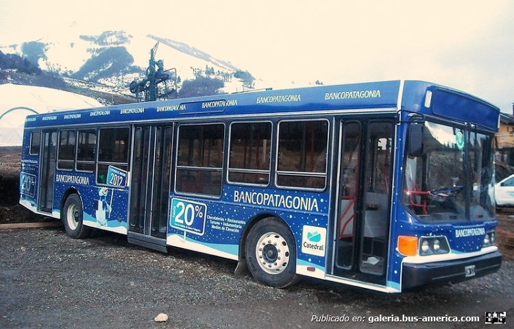 El Detalle OA 105 - El Detalle - Banco Patagonia
Otro uso, para este titán de nuestras calles

Imagen: Diario Económicas de Bariloche
