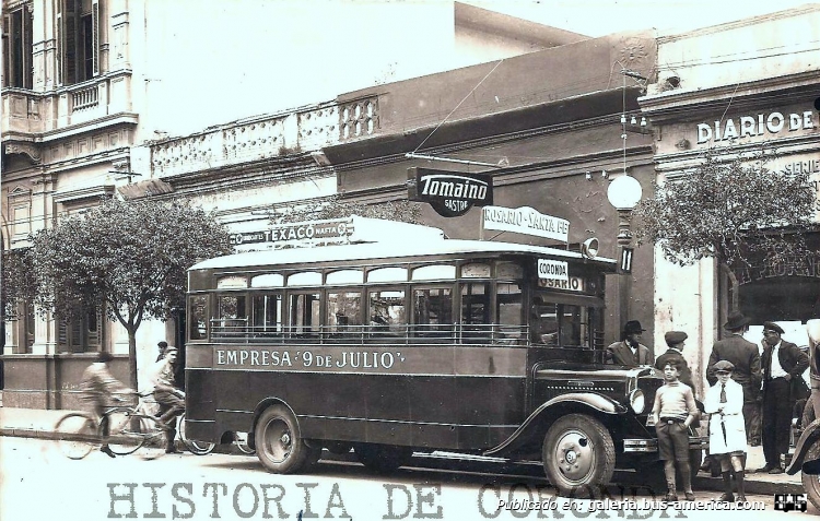 International - Napoleón Bravo - 9 De Julio
Línea Rosario-Santa Fé

Fotografía: Autor desconocido
Publicada en el facebook "Historia de Coronda"
