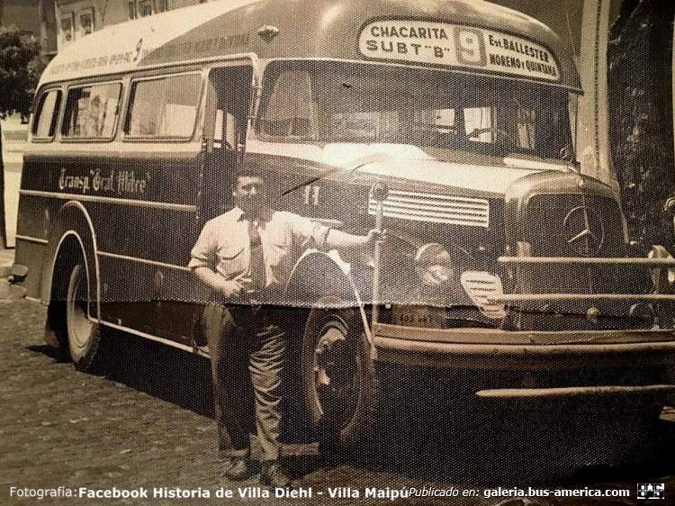 Mercedes-Benz L 312 - Antártida Argentina - General Mitre
405-447

Línea 9 (luego 187) - Interno 11

Fotografía: Autor desconocido
Publicada en el Facebook "Historia de Villa Diehl - Villa Maipú
