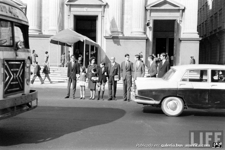 Rastreador Fournier
Línea 406

Fotografía: Revista LIFE
Colección: Fernando A Castillo
