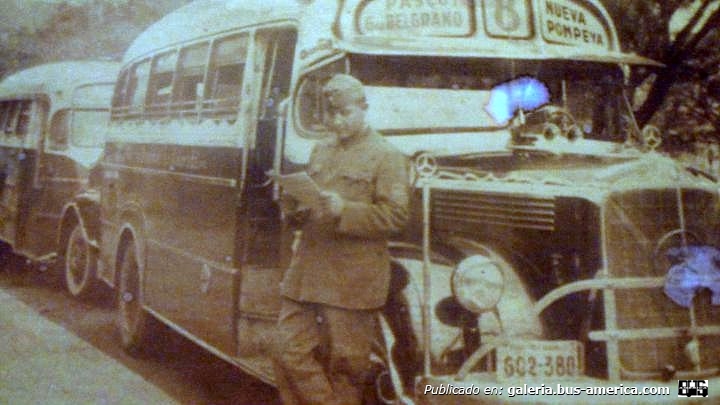 Mercedes-Benz L 312 - La Favorita - La Colorada
Provincia de Buenos Aires
602-380
Línea 8

Fotografía: Urbano Giménez
Publicada en el grupo de Facebook "Apóstoles del Ayer"
