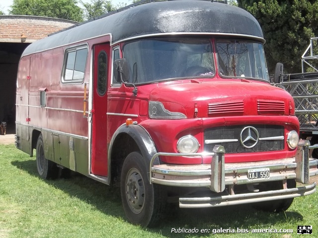 Mercedes-Benz LO 1114 - El Indio - Particular
C 332394 - XAJ 550

Publicado en el sitio de ventas "Clasificados.com"
