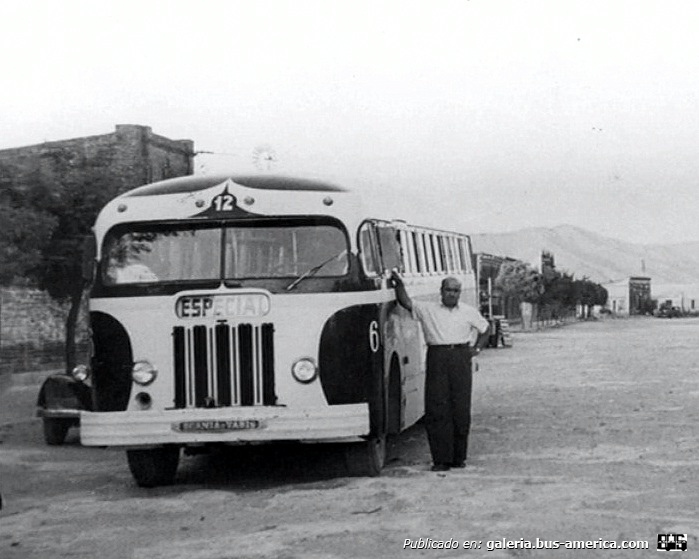 Scania Vabis - Verdozzi y Zeppilli - Empresa González
Interno 6

Captura de un video de youtube
Publicado en el grupo facebook de la Empresa González

http://galeria.bus-america.com/displayimage.php?pid=35058
