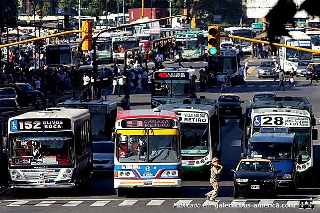 El Detalle OA 101 - El Detalle - Tomás Guido
Línea 9
Puede parecer una foto reciente, pero hay algunas cosas que ya son historia

Fotografía: Autor desconocido
Publicada en: La Generación Siguiente Blogspot
