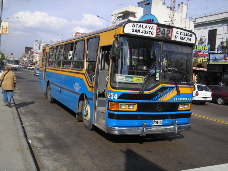 Mercedes-Benz 1320 - San Miguel - La Cabaña
BVG 150
Linea 624 - Interno 234
Ex coche 11 de la linea 172.
Palabras clave: La Cabaña S. A. Linea 624 San Miguel OHL1320