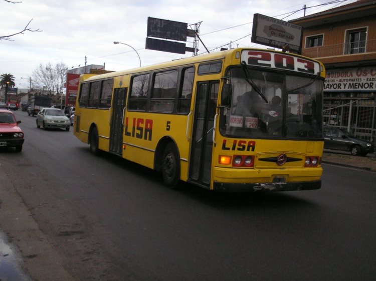 Mercedes-Benz OH 1621 - Ottaviano -  La Independencia S.A.
DDH 164
Linea 203 - Interno 5
Perdon, Carlos Sueiro, por el color...
Palabras clave: Lisa Ottaviano OH1621L Linea 203