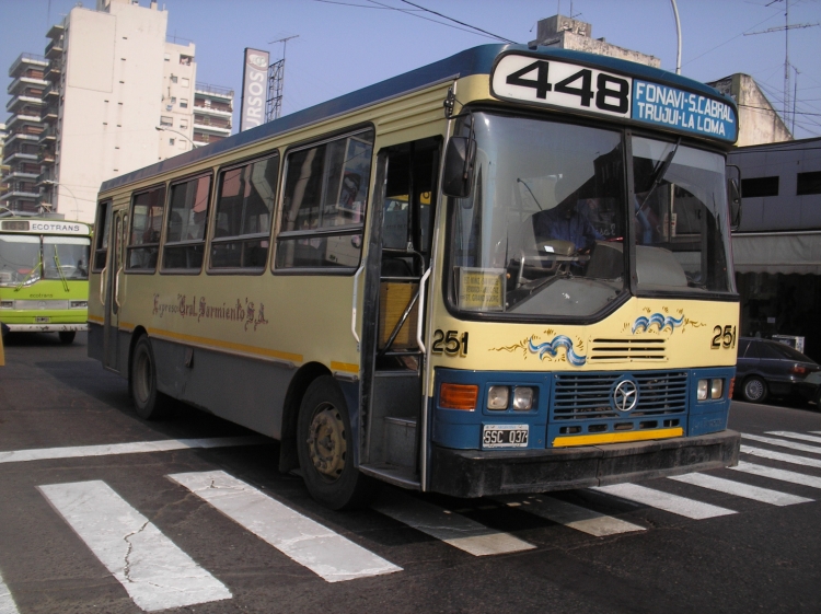 Mercedes-Benz OF 1214 - San Miguel - Expreso General Sarmiento
C 1501559 - SSC 037
Linea 448 - Interno 251
Original de MONSA, este coche sufrió una importante reforma en el techo.
Es el mismo que el del equipo de TC.
http://galeria.bus-america.com/displayimage.php?pos=-21496
Palabras clave: San Miguel OF 1214 Exp Gral Sarmiento S. A..